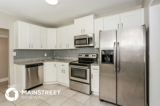 Photo - 2157 Sheridan St