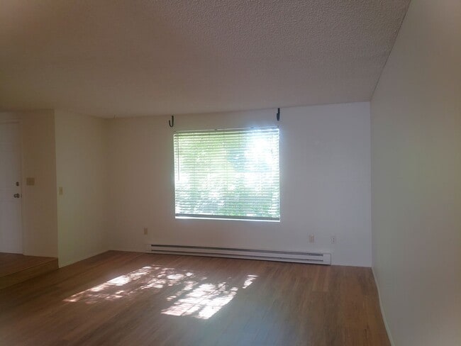 Photo - Spacious Townhouse with Two Car Garage!