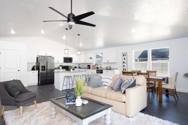 Building Photo - 16668 NW 191st Way Unit ID1359112P