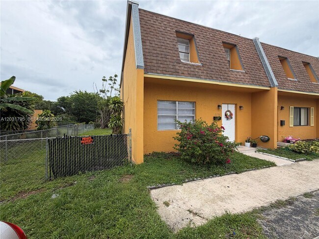 Photo - 2698 NW 60th Way
