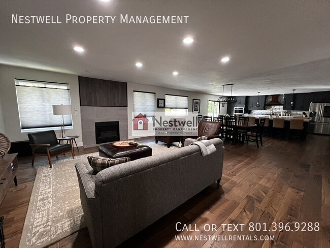 Photo - 1497 E Federal Heights Dr