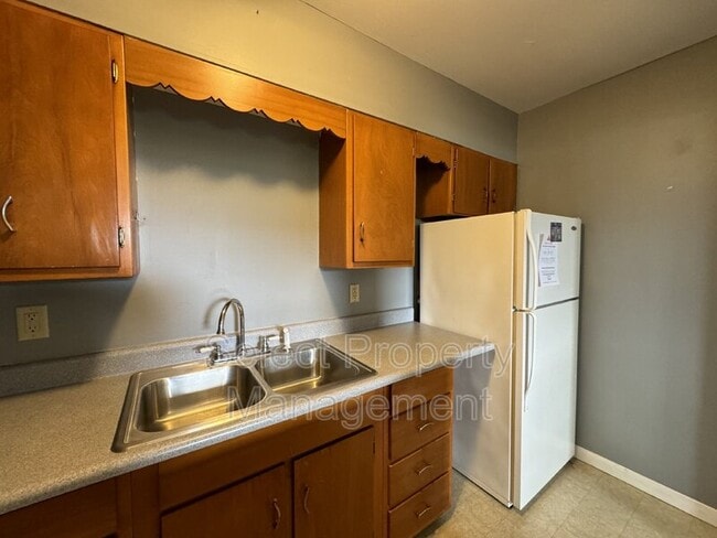 Photo - 7608 Bluffton Rd Unit apt 3