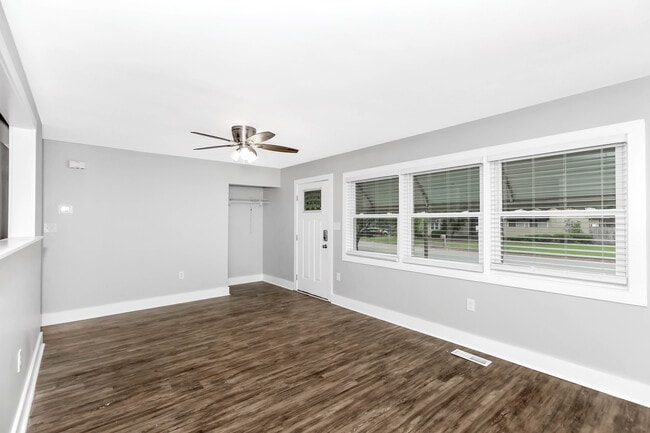 3506 Oleander Rd SW