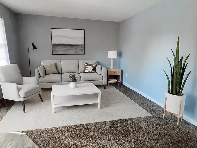 Building Photo - 4818 S 3rd St Unit 7