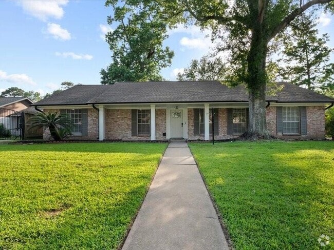 Building Photo - 12615 Pine Bough Ln Rental
