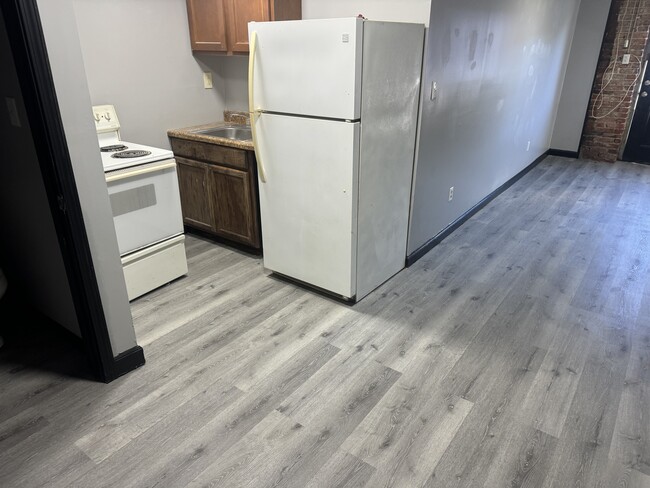 Photo - 409 Clayton St Unit 1