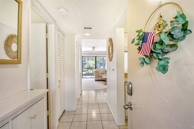 4616 Ringwood Meadow Unit 20