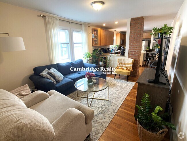 Building Photo - 78 Ten Hills Rd Unit 1 Rental