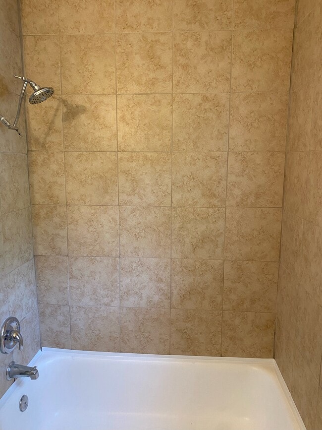 Bathroom - 3737 Park St N Unit 1 bed