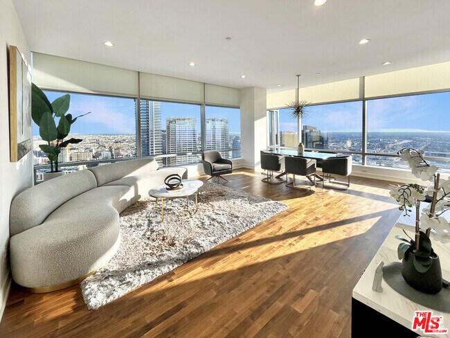 Building Photo - 900 W Olympic Blvd Unit 37A Rental