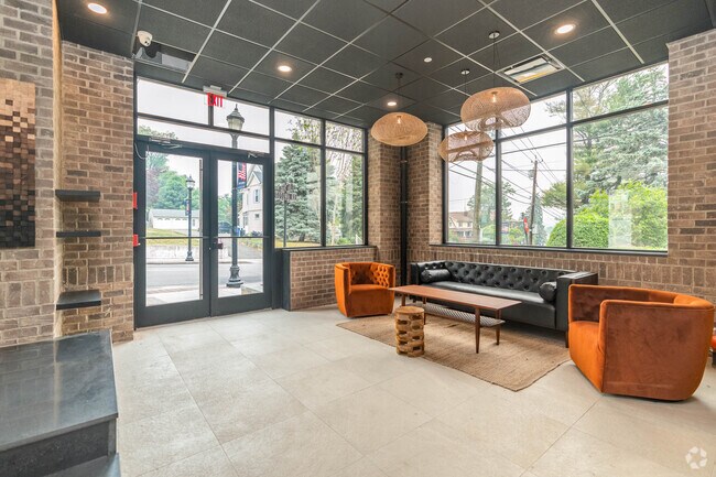 329 Totowa Rd