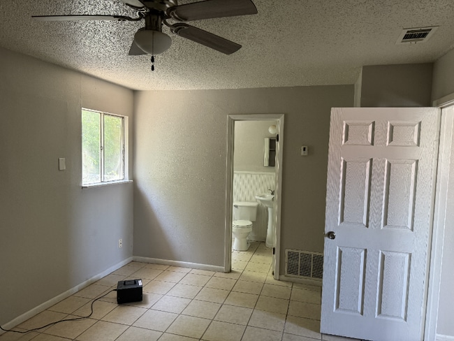 Photo - 1218-1220 Georgetown Rd Unidad 1220