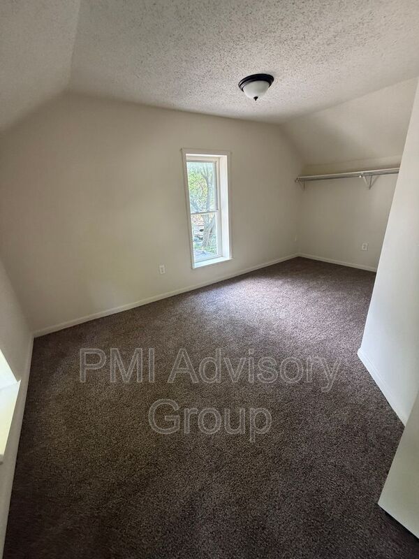 Photo - 420 SW Clay St