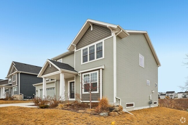 Building Photo - 415 Tawny Elm Pkwy Rental