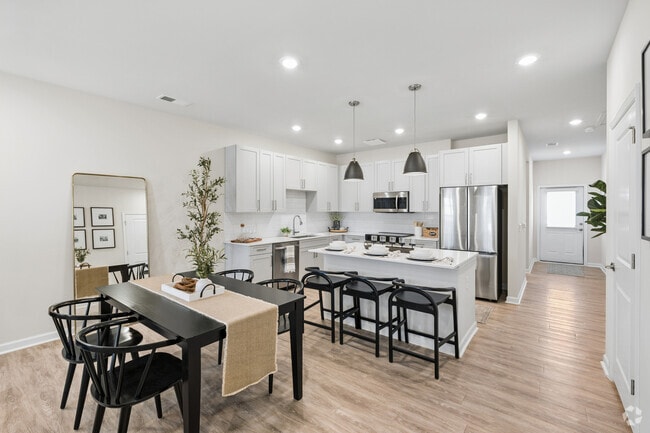 B1 - 2BR, 2BA - 1,174SF - Dining Area - Arbor View Townhomes