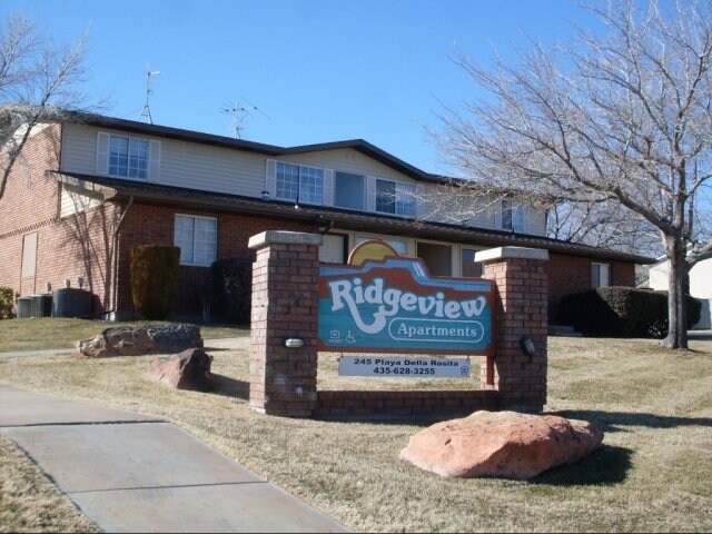 Ridgeview Apartments - Ridgeview Apartments