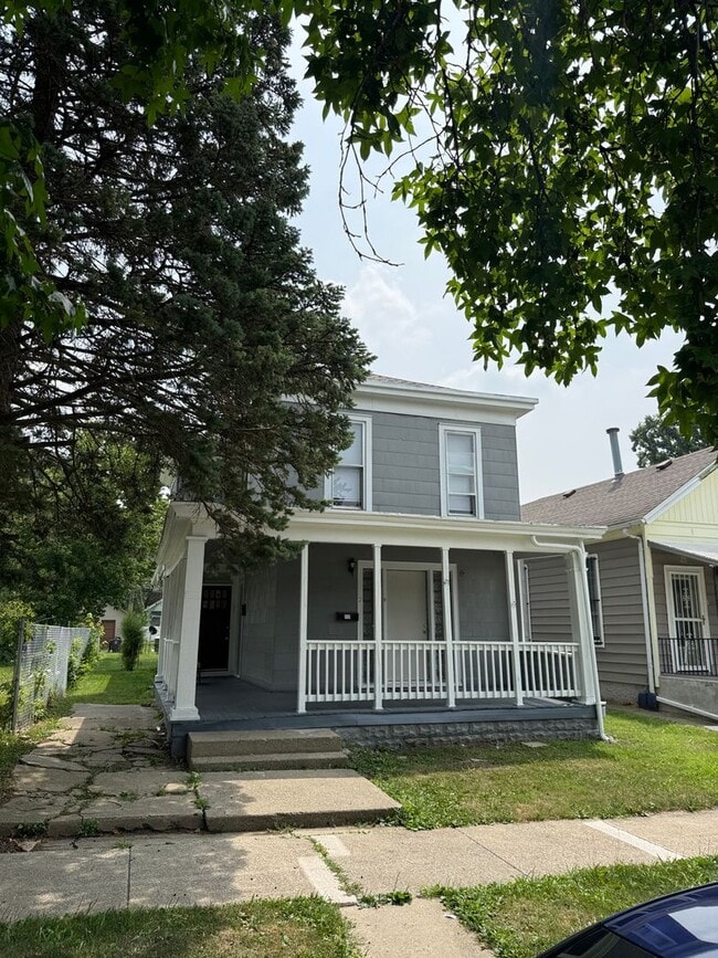 Photo - 227 W Williams St Unit 1