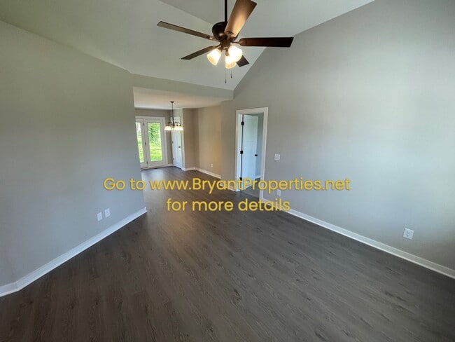 Photo - Springfield -  3 Bedroom - 2 Bath