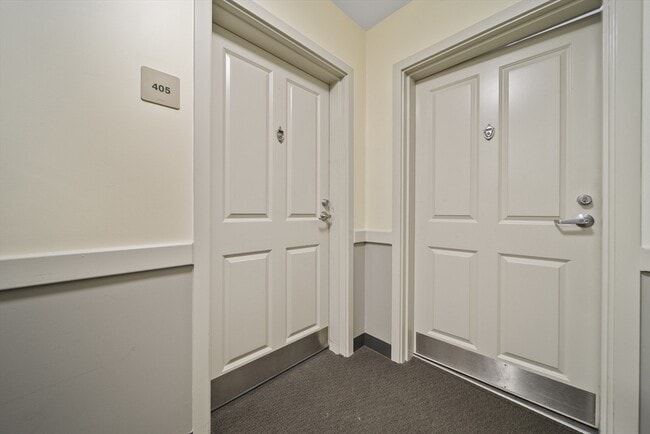 Photo - 24 Cobblestone Ln Unit 405