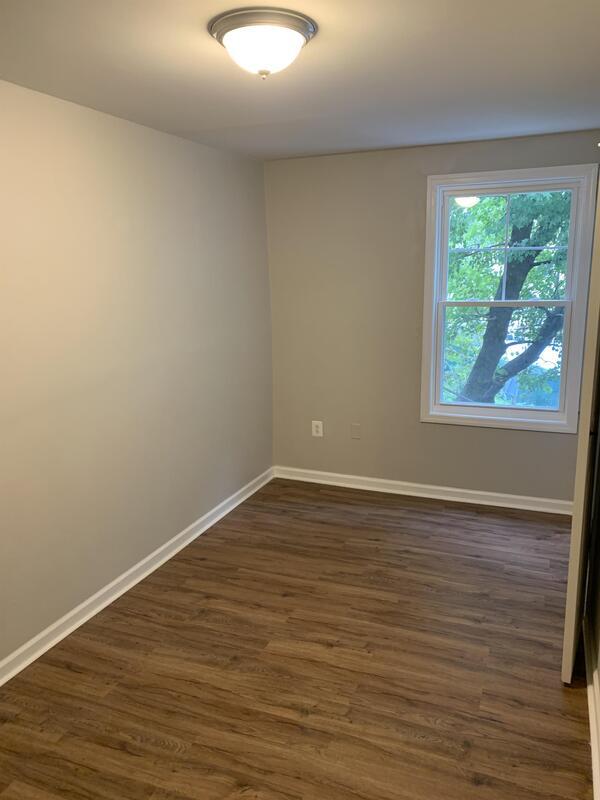 Photo - 417 Boulevard