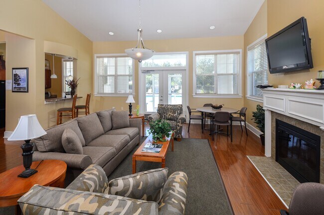 Cooper's Pointe Apartment Homes