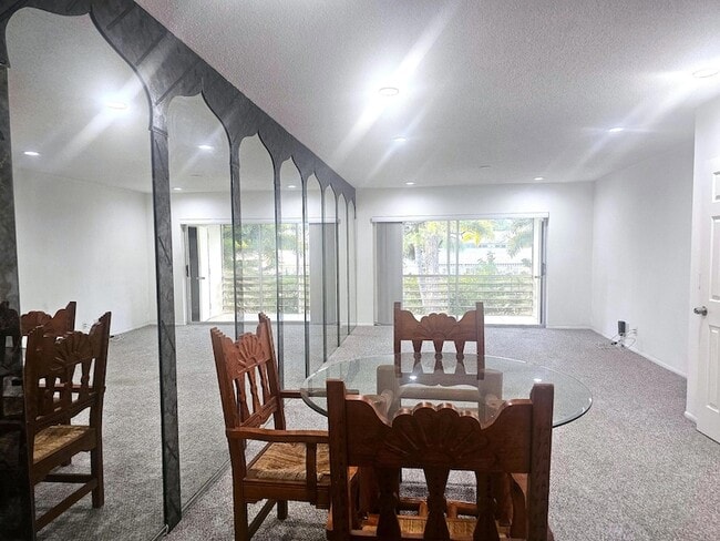 Photo - 2600 SW 22nd Ave Unit 908