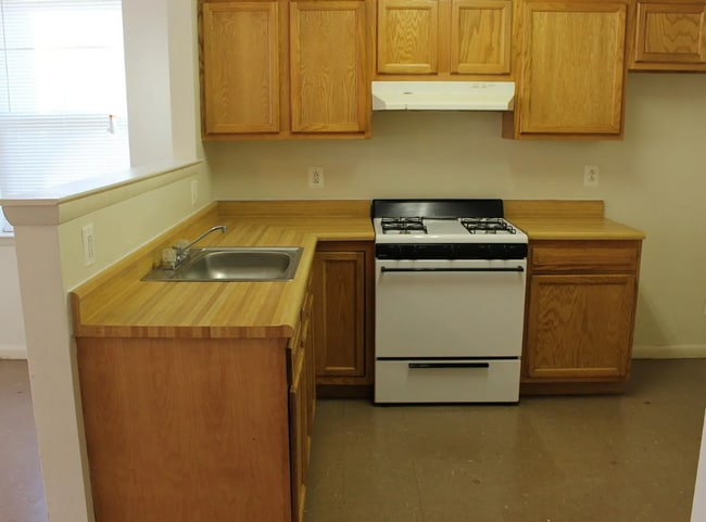 Photo - 928 N 42nd St Unit 1