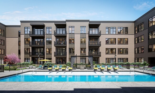 Link Apartments® Broad Ave