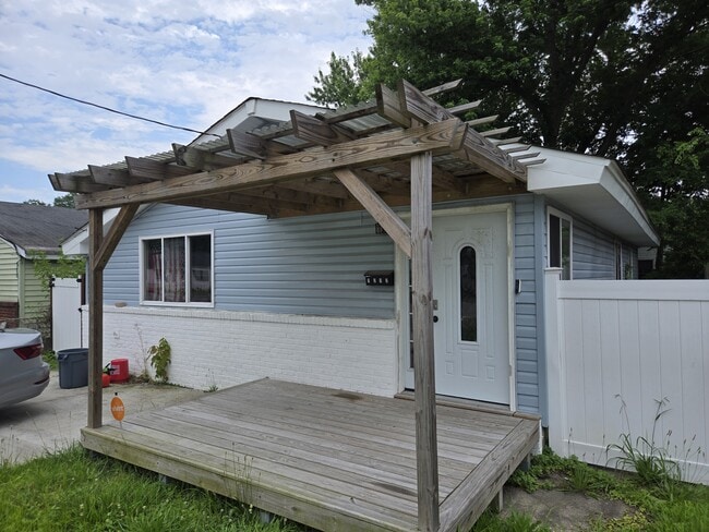 Photo - 1212 Shell Rd Casa
