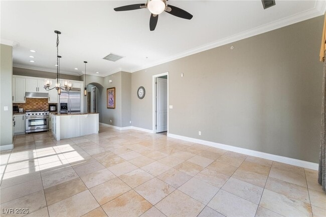 Building Photo - 24 Via Vasari Unit 204