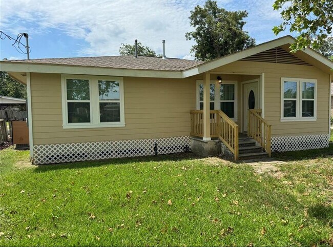 Photo - 7009 Lavender St House