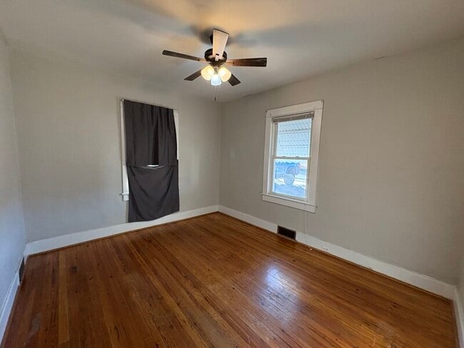 Photo - 315 Columbia Rd