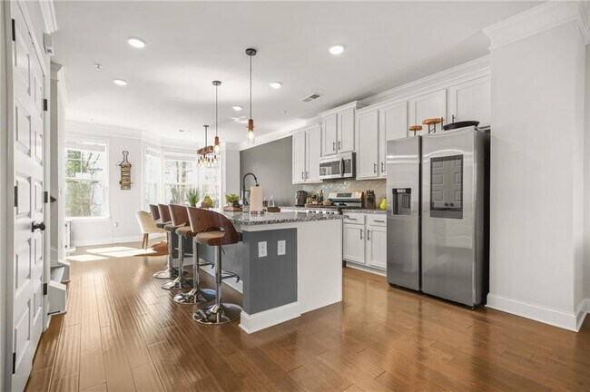 Photo - 967 Allegro Park