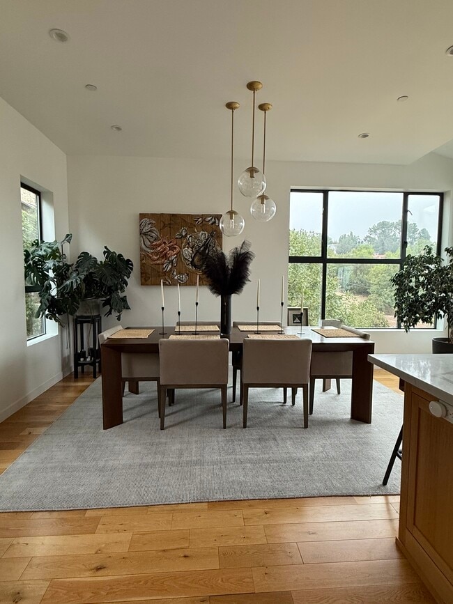 Building Photo - 4054 Jennings Dr