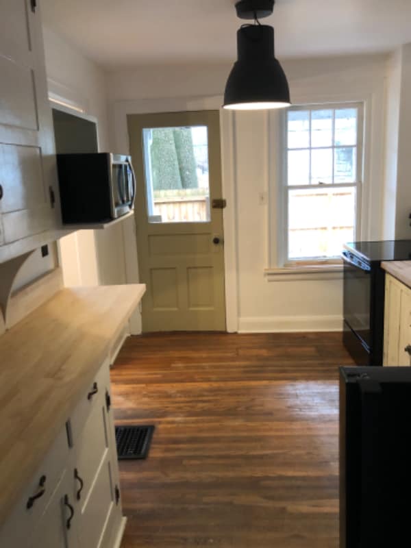 Photo - 1614 Andover Rd