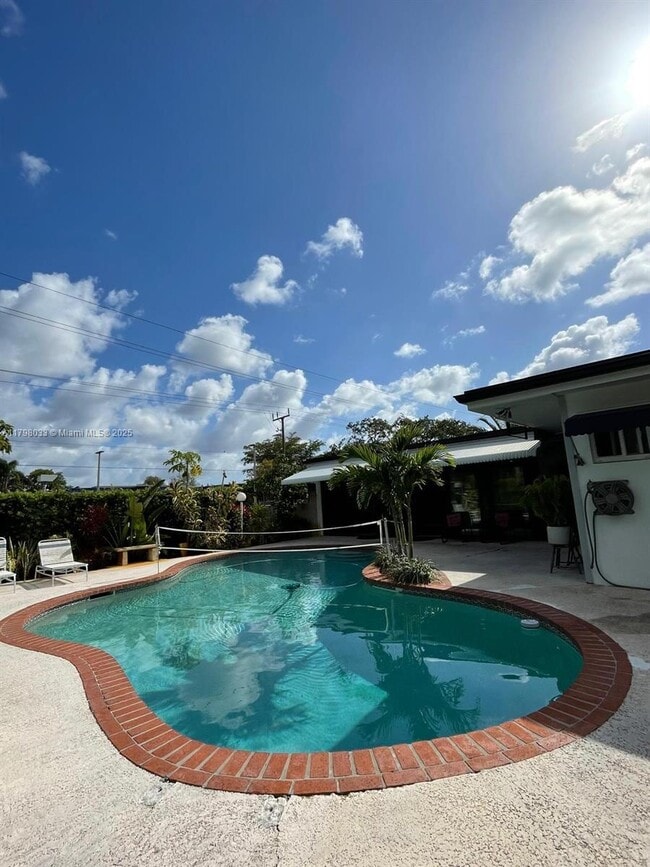 Photo - 2230 N 50th Ave