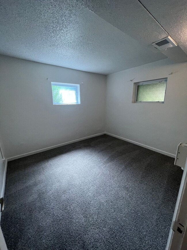 Photo - 4064-4466 S Broadway Unit 4064 S Broadway  E