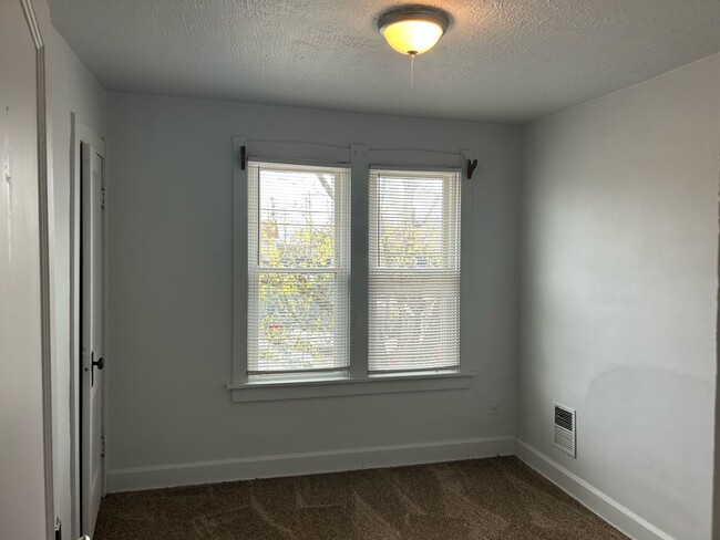 Photo - 1644 E Hudson St Townhome