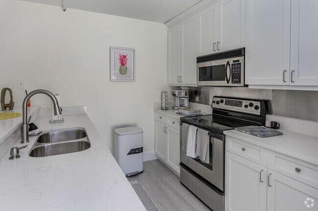 Building Photo - 2321 23rd Ct Rental