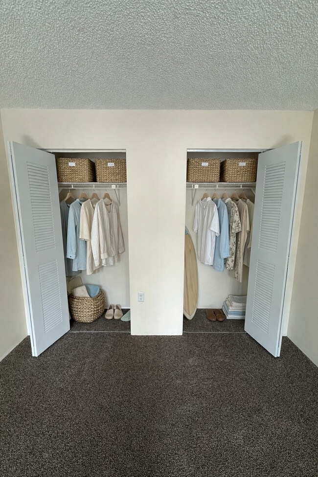Primary Bedroom Closet