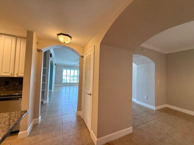 Photo - Spacious 2/2 Condo with Waterview in River...