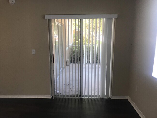 Photo - 3874 Lyons Rd