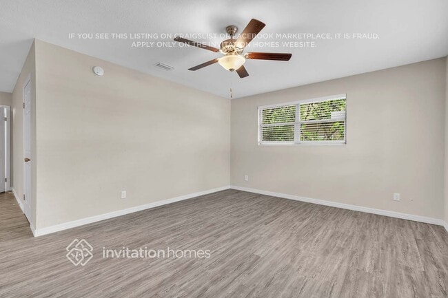 Photo - 4545 Lane Ave S