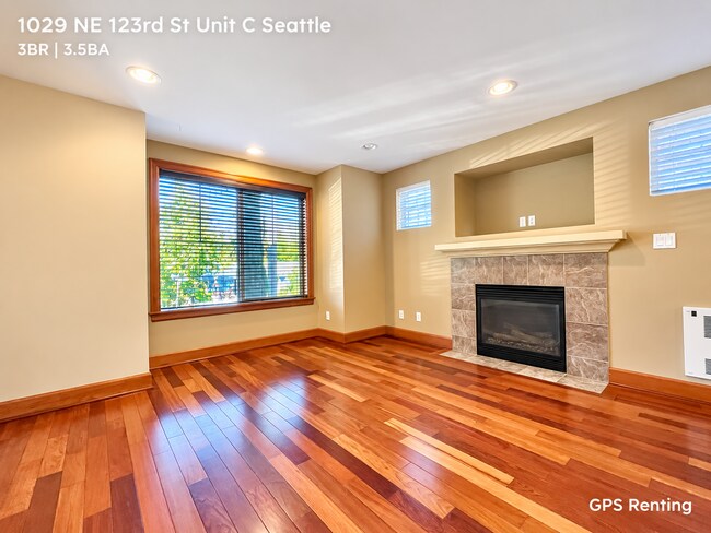 1029 NE 123rd St