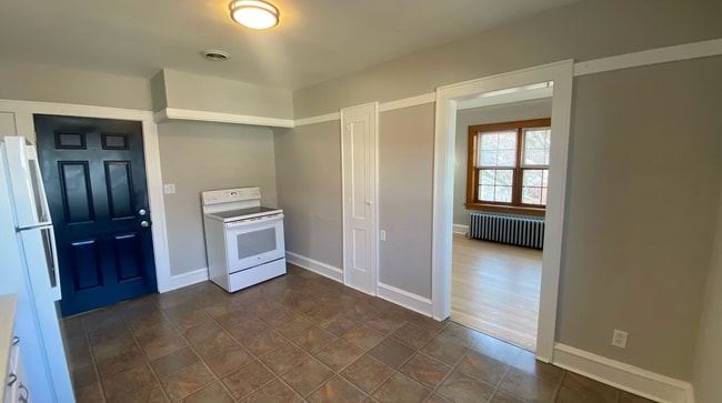 Photo - 1802 E Howard Ave Unidad 3