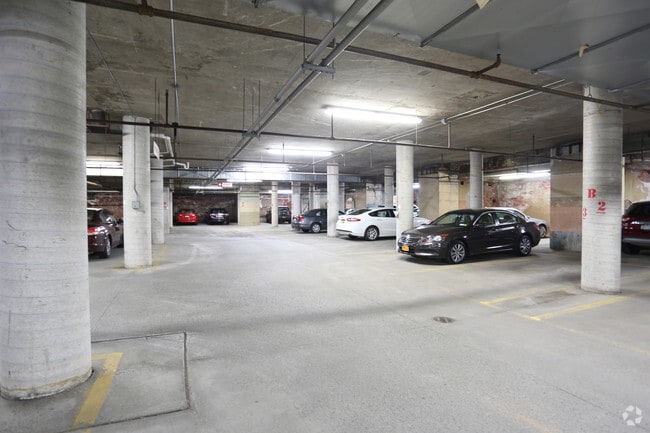 Parking Garage - Deys Plaza Apartments