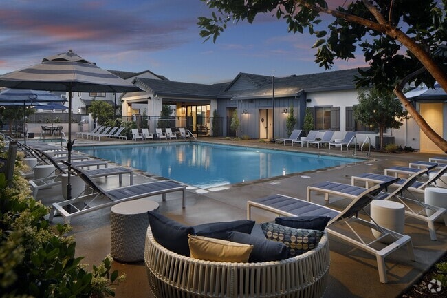 Building Photo - Escala at Stanford Crossing Rental