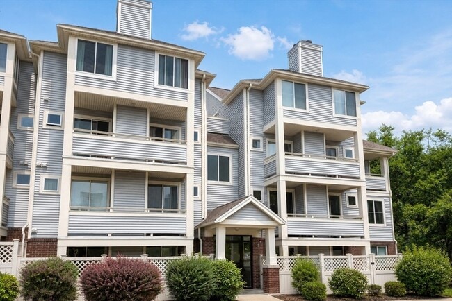 Building Photo - 200 Falls Blvd Unit C302