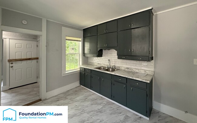 Photo - 1531 Netherwood Ave