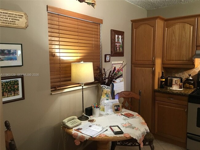 Photo - 1810 SW 81st Ave Unidad 2314